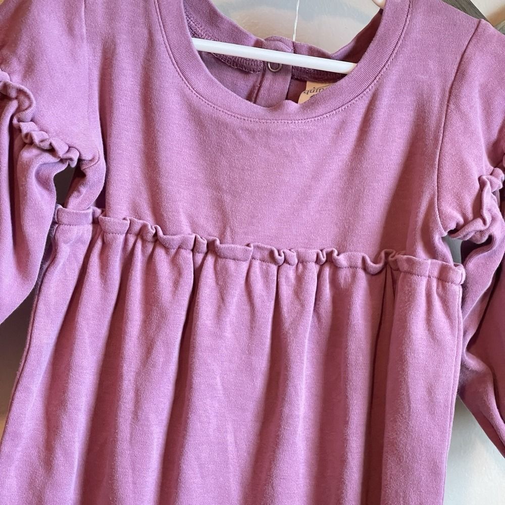 Kate Quinn Purple Ruffle Romper | Organic Cotton | Small Mark | 2T - Picture 2 of 5